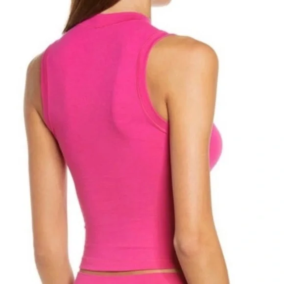 NWT SKIMS Raspberry Cotton Jersey Mock Neck Tank Small - Picture 2 of 5